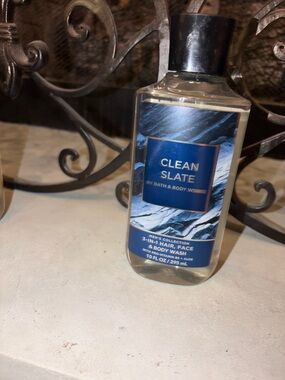 Bath Body Works CLEAN SLATE 3-in-1 hair face body wash NEW
